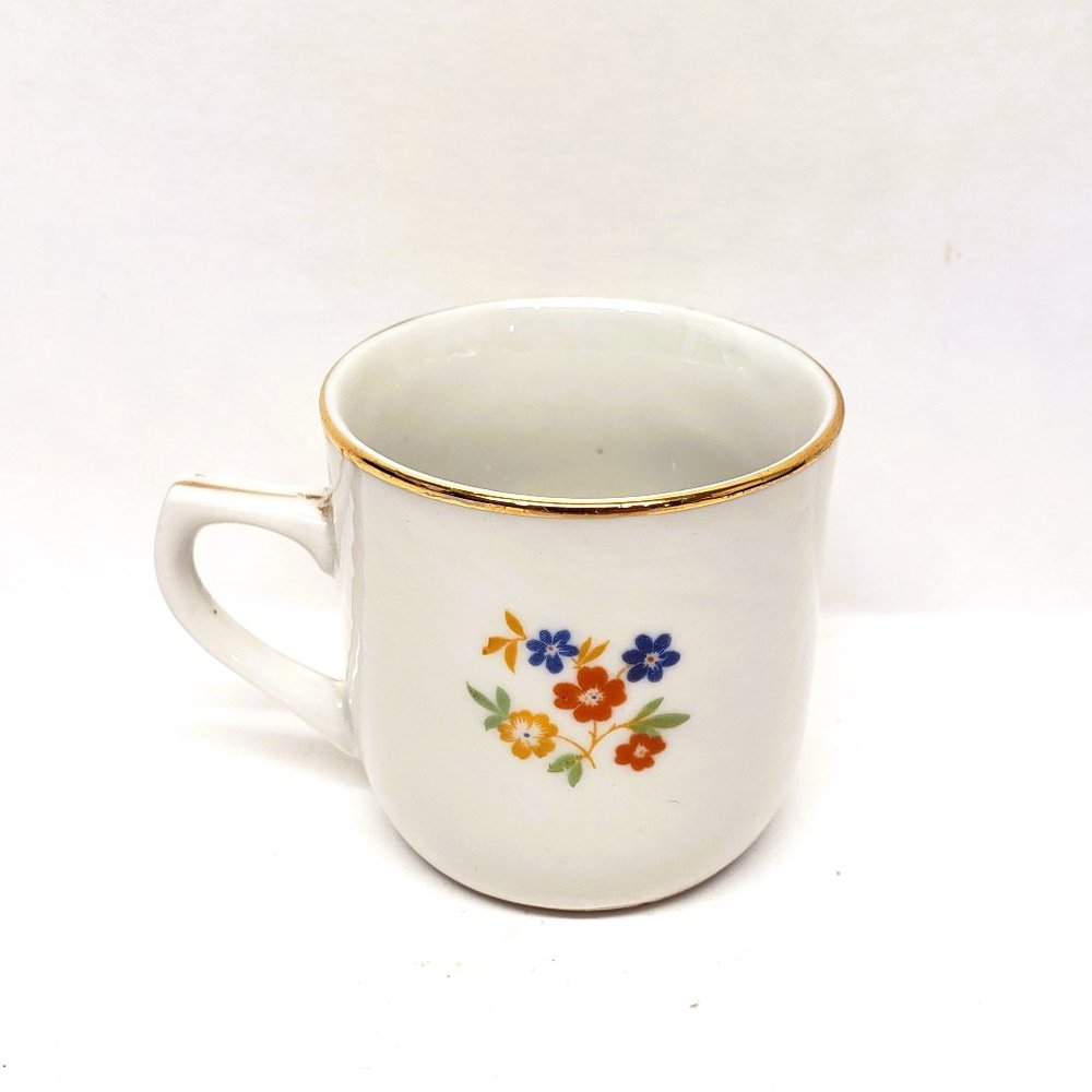 1940s Bareuther Waldsassen Demitasse Tea Cup Flower Gold Gilt US Zone Germany
